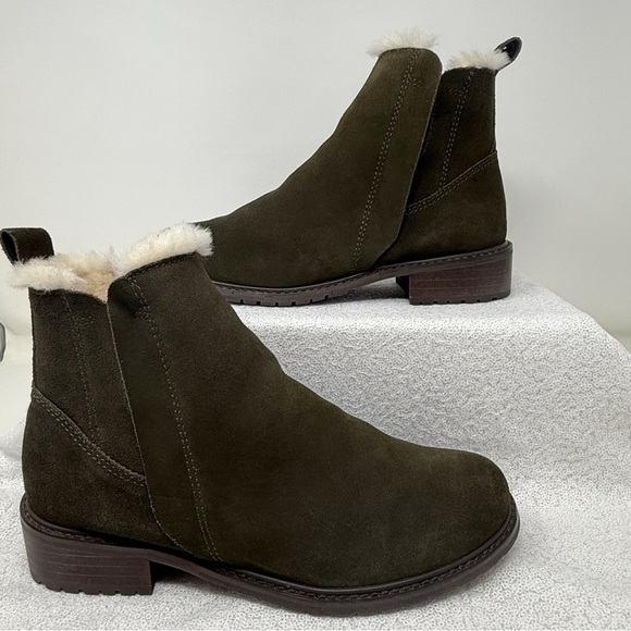 Women's EMU Australia pioneer dark green suede waterproof deluxe wool boots - Picture 5 of 16